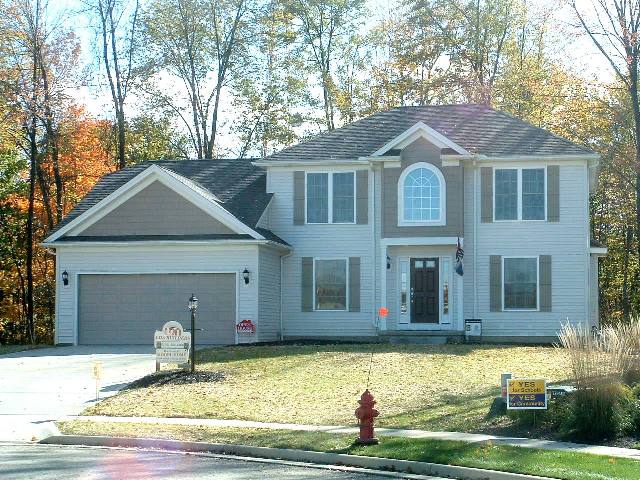 1st floor master with round box ceiling. Bridge overlooking 2 story foyer and great room with high windows and loft above. Formal dining room or parlor with tray ceiling. Optional shake siding front. Kitchen and breakfast bar with walk-in pantry. 1st floor laundry. Plant ledge. Covered entry 2-car garage. Unfinished optional 262 sq. ft. bonus room or 4th bedroom.